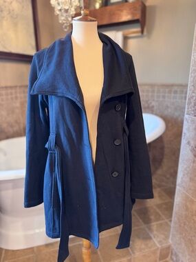 Motherhood Black Maternity pea coat with tie waist size medium
